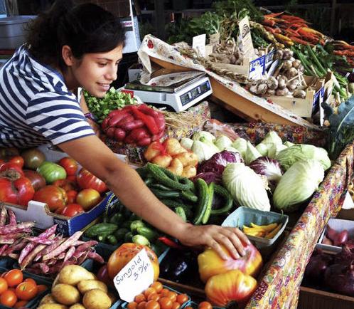 Kayla Dansereau at the farmers' market